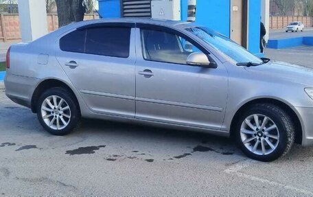 Skoda Octavia, 2010 год, 650 000 рублей, 3 фотография