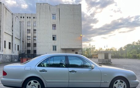 Mercedes-Benz E-Класс, 1998 год, 1 100 000 рублей, 3 фотография