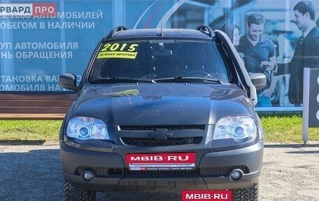 Chevrolet Niva I рестайлинг, 2015 год, 689 000 рублей, 2 фотография