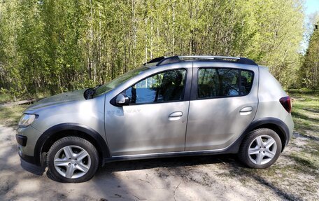 Renault Sandero II рестайлинг, 2016 год, 1 299 000 рублей, 6 фотография