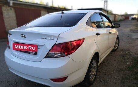 Hyundai Solaris II рестайлинг, 2014 год, 860 000 рублей, 6 фотография