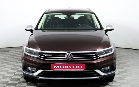 Volkswagen Passat B8 рестайлинг, 2018 год, 2 830 000 рублей, 2 фотография