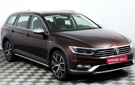 Volkswagen Passat B8 рестайлинг, 2018 год, 2 830 000 рублей, 3 фотография