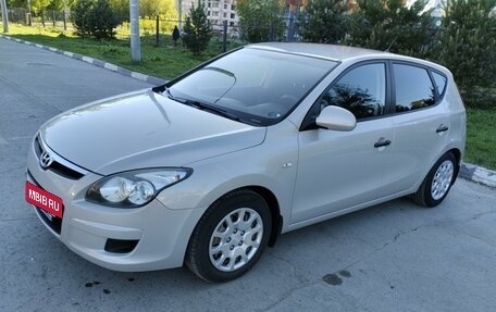 Hyundai i30 I, 2009 год, 890 000 рублей, 3 фотография