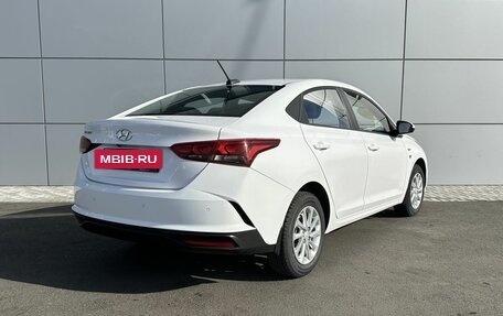 Hyundai Solaris II рестайлинг, 2021 год, 1 629 000 рублей, 5 фотография