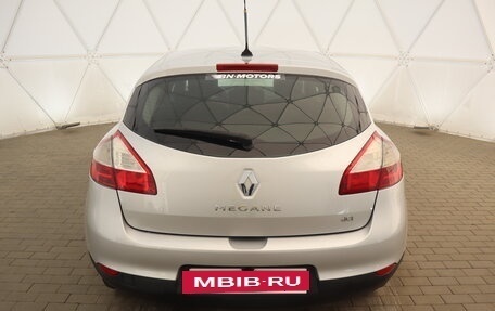 Renault Megane III, 2010 год, 735 000 рублей, 4 фотография