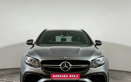 Mercedes-Benz E-Класс AMG, 2018 год, 9 800 000 рублей, 2 фотография