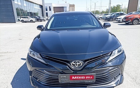 Toyota Camry, 2019 год, 3 159 000 рублей, 2 фотография