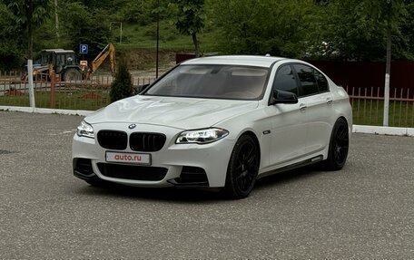 BMW 5 серия, 2012 год, 2 400 000 рублей, 4 фотография