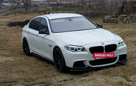 BMW 5 серия, 2012 год, 2 400 000 рублей, 3 фотография