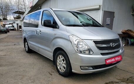 Hyundai Grand Starex Grand Starex I рестайлинг 2, 2009 год, 1 380 000 рублей, 2 фотография