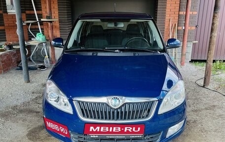 Skoda Fabia II, 2012 год, 625 000 рублей, 3 фотография