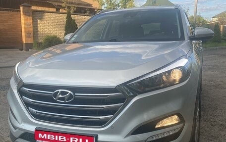 Hyundai Tucson III, 2018 год, 2 350 000 рублей, 2 фотография