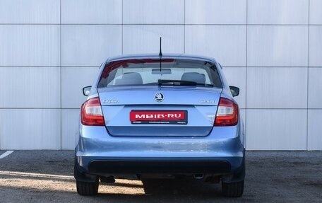 Skoda Rapid I, 2014 год, 1 260 000 рублей, 4 фотография