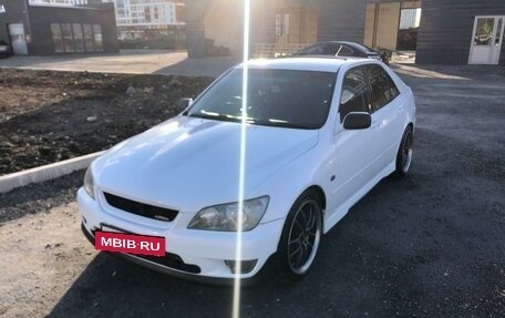 Toyota Altezza, 1999 год, 870 000 рублей, 2 фотография