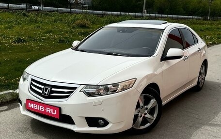 Honda Accord VIII рестайлинг, 2011 год, 1 495 000 рублей, 1 фотография