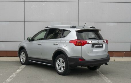 Toyota RAV4, 2013 год, 2 359 000 рублей, 2 фотография