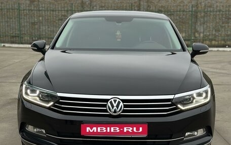 Volkswagen Passat B8 рестайлинг, 2017 год, 2 370 000 рублей, 2 фотография