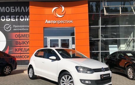 Volkswagen Polo VI (EU Market), 2012 год, 729 000 рублей, 1 фотография