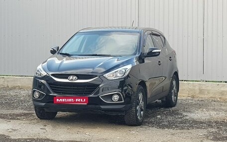 Hyundai ix35 I рестайлинг, 2013 год, 1 595 000 рублей, 2 фотография