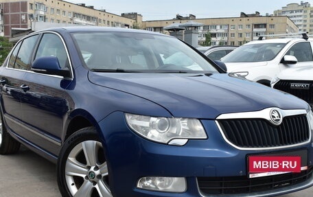 Skoda Superb III рестайлинг, 2012 год, 1 фотография