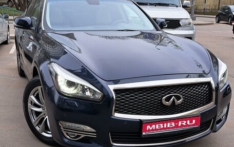 Infiniti Q70 I, 2015 год, 2 730 000 рублей, 1 фотография