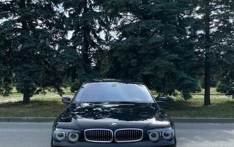 BMW 7 серия, 2004 год, 1 300 000 рублей, 1 фотография