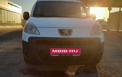 Peugeot Partner II рестайлинг 2, 2012 год, 560 000 рублей, 1 фотография