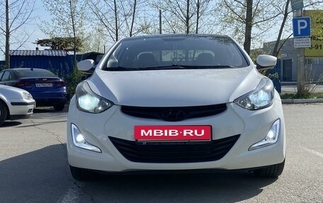 Hyundai Elantra V, 2014 год, 1 399 999 рублей, 2 фотография