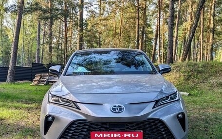 Toyota Venza, 2022 год, 5 450 000 рублей, 6 фотография