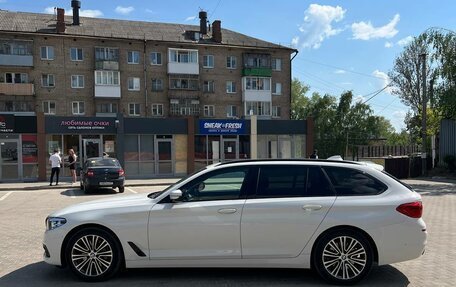 BMW 5 серия, 2019 год, 3 600 000 рублей, 2 фотография