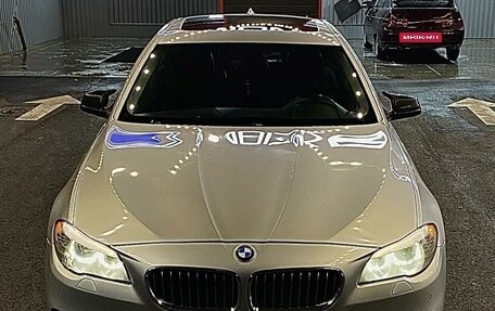 BMW 5 серия, 2011 год, 2 000 000 рублей, 3 фотография