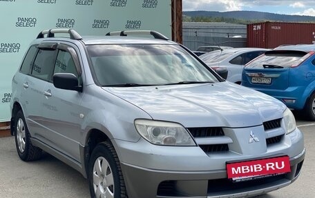 Mitsubishi Outlander III рестайлинг 3, 2006 год, 799 000 рублей, 3 фотография