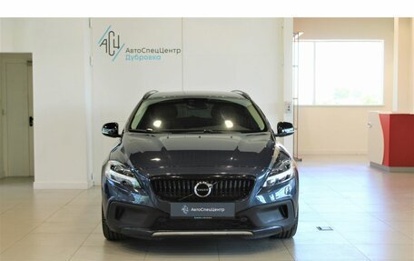 Volvo V40 Cross Country I, 2018 год, 2 350 000 рублей, 2 фотография