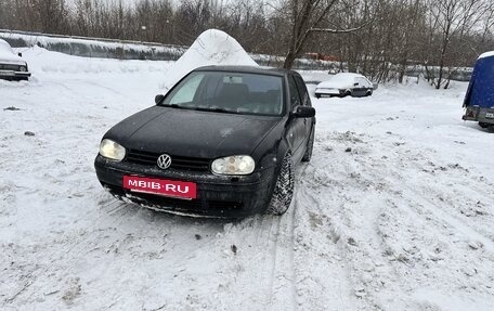 Volkswagen Golf IV, 2000 год, 1 800 000 рублей, 3 фотография