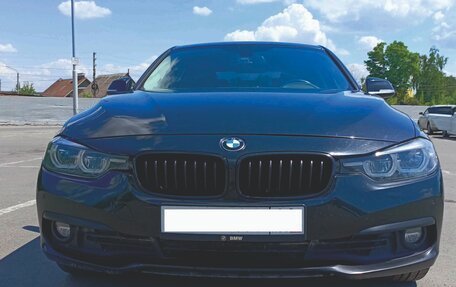 BMW 3 серия, 2017 год, 2 470 000 рублей, 2 фотография