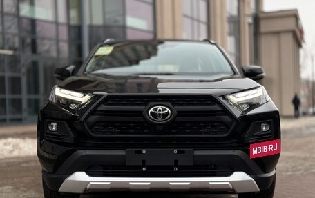 Toyota RAV4, 2023 год, 4 850 000 рублей, 2 фотография