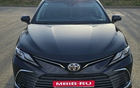 Toyota Camry, 2023 год, 4 411 400 рублей, 1 фотография
