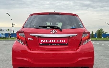 Toyota Vitz, 2016 год, 1 290 000 рублей, 2 фотография