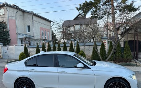 BMW 3 серия, 2016 год, 1 875 000 рублей, 3 фотография