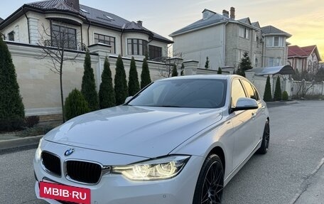 BMW 3 серия, 2016 год, 1 875 000 рублей, 6 фотография