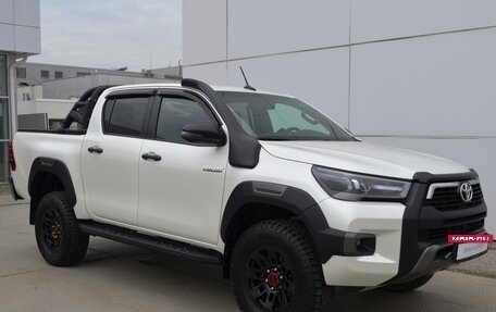 Toyota Hilux VIII, 2021 год, 6 000 000 рублей, 3 фотография