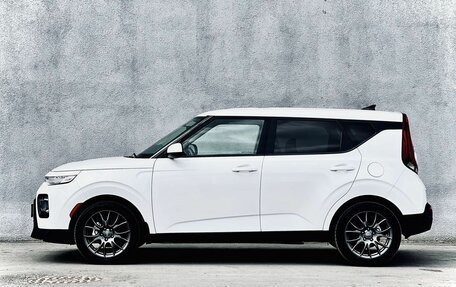 KIA Soul III, 2019 год, 1 900 000 рублей, 6 фотография