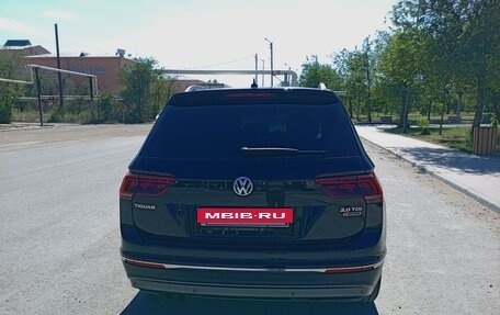 Volkswagen Tiguan II, 2017 год, 2 690 000 рублей, 7 фотография