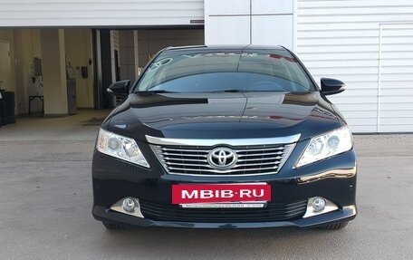 Toyota Camry, 2014 год, 1 746 000 рублей, 4 фотография