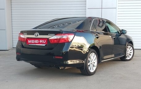 Toyota Camry, 2014 год, 1 746 000 рублей, 2 фотография