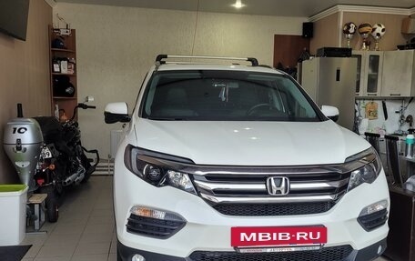 Honda Pilot III рестайлинг, 2017 год, 4 243 000 рублей, 2 фотография