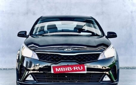 KIA Rio IV, 2021 год, 1 670 000 рублей, 3 фотография