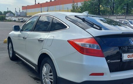 Honda Crosstour I рестайлинг, 2013 год, 1 780 000 рублей, 4 фотография