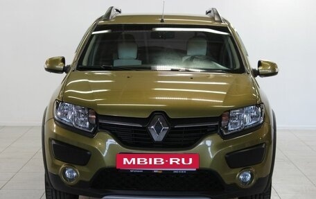 Renault Sandero II рестайлинг, 2015 год, 1 049 000 рублей, 2 фотография